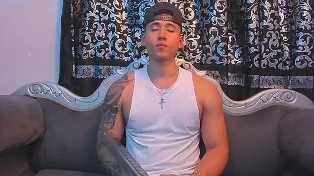 Snapshot of Draven_Marceaux chatting on 13, 1, 2026 Draven Marceaux online show from 13, 1, 2026