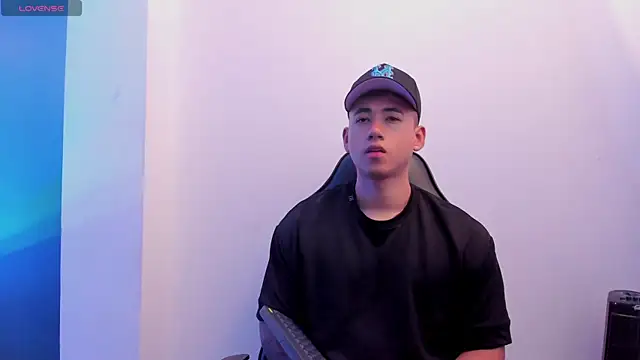 Snapshot of Draven_Marceaux chatting on 19, 1, 2026 Draven Marceaux online show from 19, 1, 2026