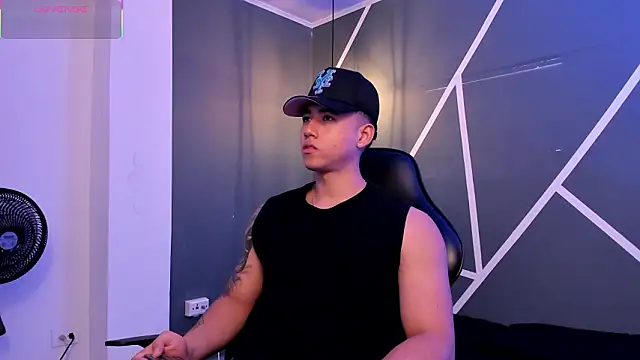 Snapshot of Draven_Marceaux chatting on 12, 2, 2026 Draven Marceaux online show from 12, 2, 2026