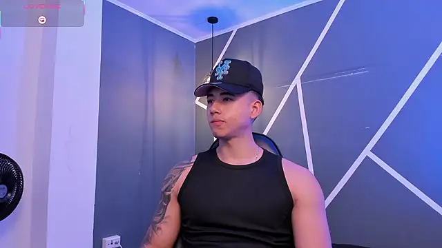 Snapshot of Draven_Marceaux chatting on 18, 2, 2026 Draven Marceaux online show from 18, 2, 2026