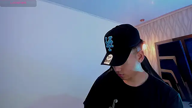 Snapshot of Draven_Marceaux chatting on 28, 2, 2026 Draven Marceaux online show from 28, 2, 2026