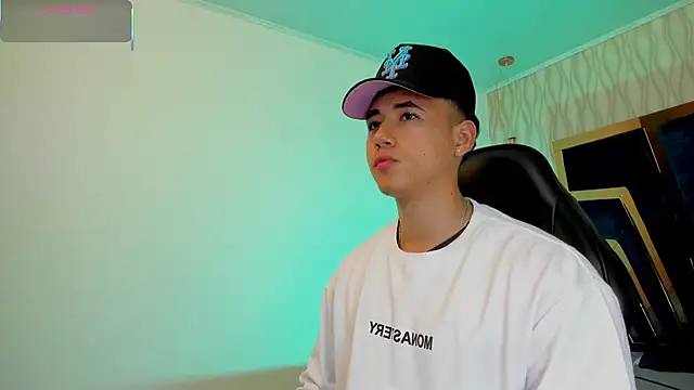 Snapshot of Draven_Marceaux chatting on 10, 3, 2026 Draven Marceaux online show from 10, 3, 2026