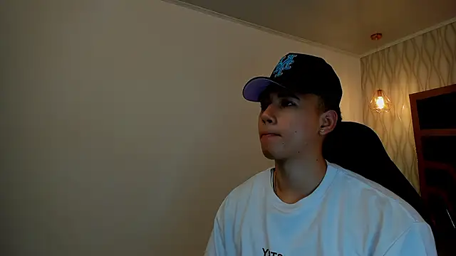 Snapshot of Draven_Marceaux chatting on 11, 3, 2026 Draven Marceaux online show from 11, 3, 2026