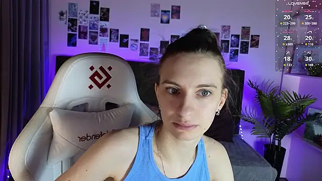 Snapshot of kaleriyaa_ chatting on 3, 2, 2026 kaleriyaa online show from 3, 2, 2026