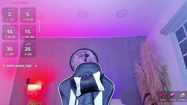 luccia smith online show from 8, 3, 2026