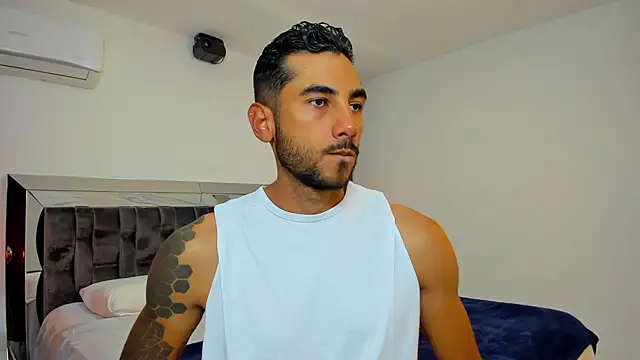 Snapshot of MARC_THOMPSON_ chatting on 25, 10, 2025 MARC THOMPSON online show from 25, 10, 2025