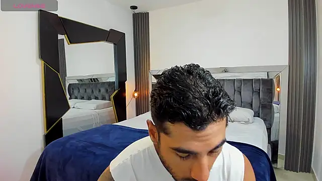 Snapshot of MARC_THOMPSON_ chatting on 4, 11, 2025 MARC THOMPSON online show from 4, 11, 2025