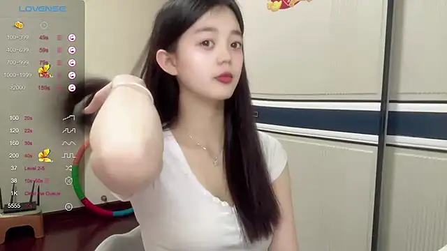 Snapshot of Nicole-13 chatting on 10, 3, 2026 Nicole-13 online show from 10, 3, 2026