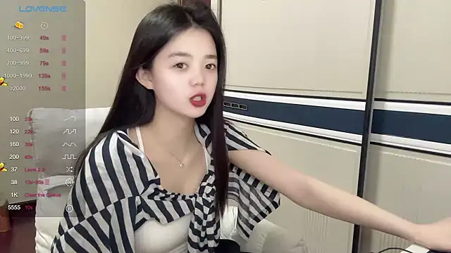 Snapshot of Nicole-13 chatting on 12, 3, 2026 Nicole-13 online show from 12, 3, 2026