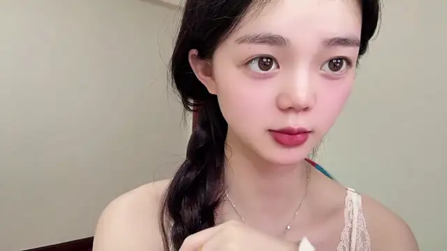 Snapshot of Nicole-13 chatting on 14, 4, 2026 Nicole-13 online show from 14, 4, 2026