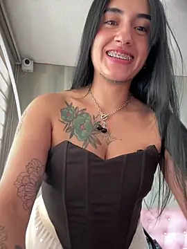 Snapshot of LilithPink_ chatting on 24, 10, 2025 LilithPink  online show from 24, 10, 2025