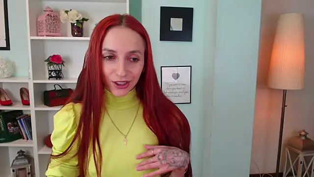 Julia Jae online show from 26, 9, 2025