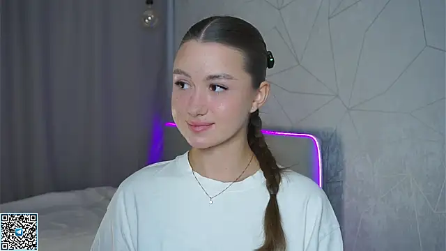 Snapshot of vvillywonka chatting on 24, 9, 2025 vvillywonka online show from 24, 9, 2025