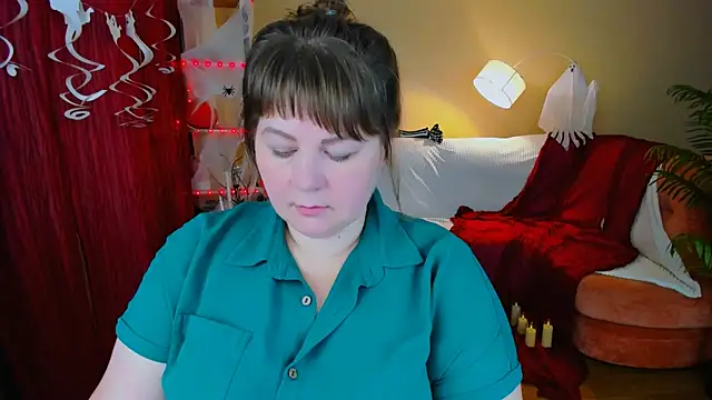 Snapshot of CrystaalStaar chatting on 26, 10, 2025 CrystaalStaar online show from 26, 10, 2025