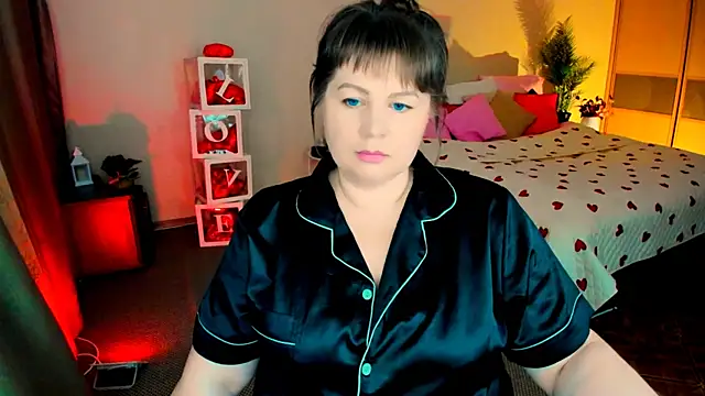 Snapshot of CrystaalStaar chatting on 18, 2, 2026 CrystaalStaar online show from 18, 2, 2026