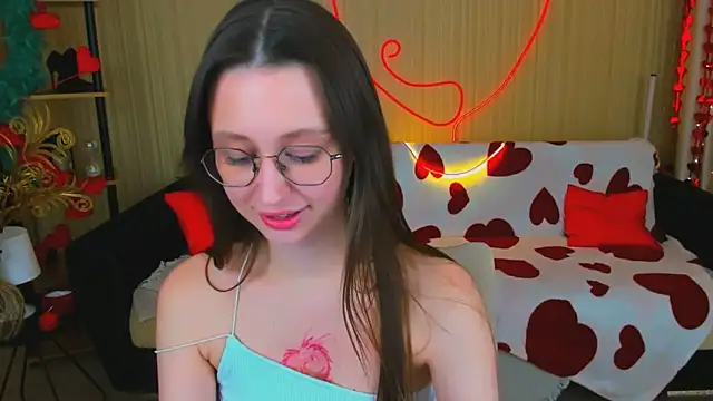 YourLovellyStory online show from 28, 2, 2026