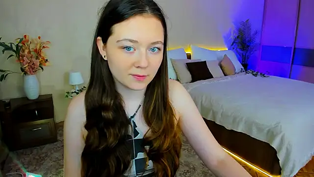 Snapshot of AlluringLookk chatting on 10, 10, 2025 AlluringLookk online show from 10, 10, 2025