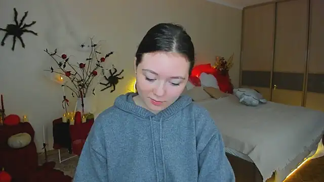 Snapshot of AlluringLookk chatting on 25, 10, 2025 AlluringLookk online show from 25, 10, 2025