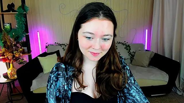 Snapshot of AlluringLookk chatting on 15, 11, 2025 AlluringLookk online show from 15, 11, 2025