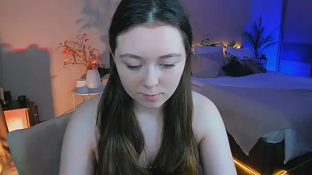 Snapshot of AlluringLookk chatting on 23, 11, 2025 AlluringLookk online show from 23, 11, 2025