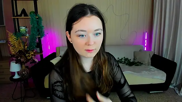 Snapshot of AlluringLookk chatting on 5, 12, 2025 AlluringLookk online show from 5, 12, 2025