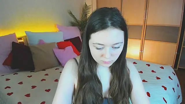 AlluringLookk online show from 27, 3, 2026