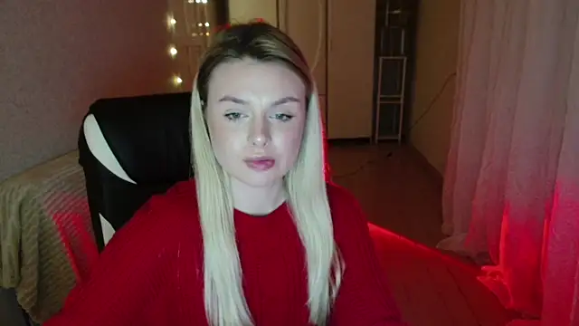 Snapshot of AngelicaHollywood chatting on 13, 2, 2026 AngelicaHollywood online show from 13, 2, 2026