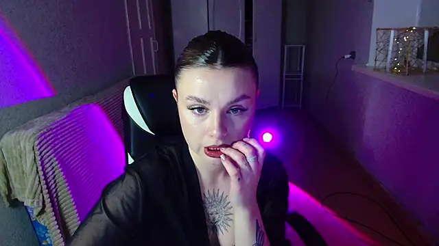 Snapshot of AngelicaHollywood chatting on 20, 2, 2026 AngelicaHollywood online show from 20, 2, 2026