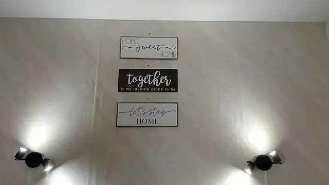 Emilia Bons online show from 17, 12, 2025