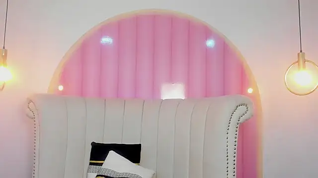 Emilia Bons online show from 8, 1, 2026