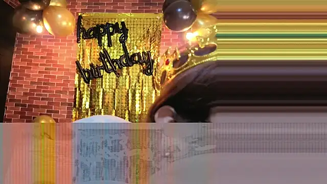 Snapshot of oliver_big19 chatting on 12, 10, 2025 oliver big19 online show from 12, 10, 2025
