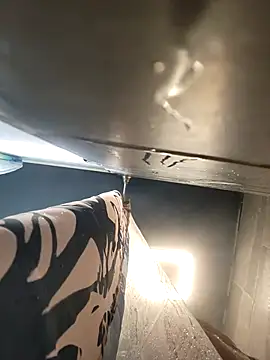 chocolate bella online show from 3, 10, 2025