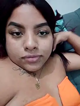 Snapshot of curvybrunnett chatting on 11, 2, 2026 curvybrunnett online show from 11, 2, 2026