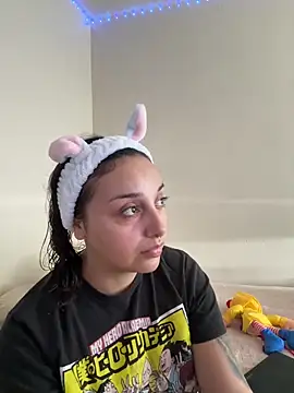 CharmingMaddie online show from 6, 5, 2026