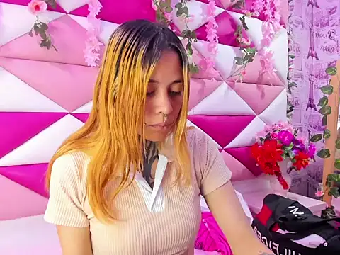 Sofii Anal  online show from 4, 10, 2025