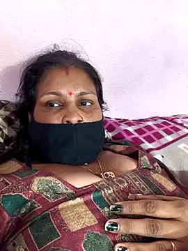 Snapshot of Love-pari077 chatting on 12, 2, 2026 Love-pari077 online show from 12, 2, 2026