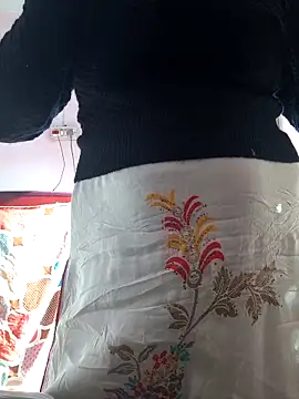 Snapshot of Love-pari077 chatting on 17, 2, 2026 Love-pari077 online show from 17, 2, 2026