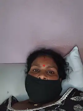 Love-pari077 online show from 18, 5, 2026