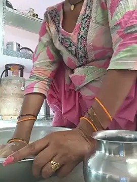 Love-pari077 online show from 27, 5, 2026