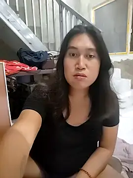 Snapshot of Romantic_Sabrina chatting on 12, 10, 2025 Romantic Sabrina online show from 12, 10, 2025