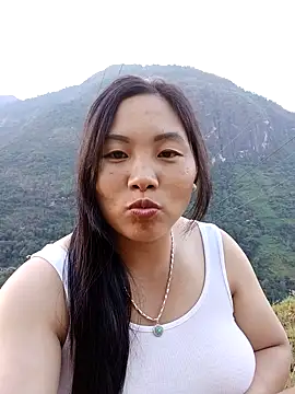 Love-Ly99 online show from 14, 9, 2025