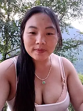 Love-Ly99 online show from 21, 9, 2025