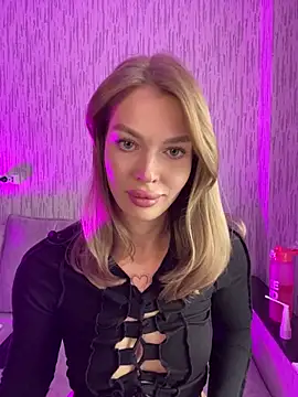 Snapshot of miss_veroNika chatting on 7, 5, 2026 miss veroNika online show from 7, 5, 2026