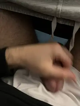 Snapshot of Frankieyyy1 chatting on 12, 2, 2026 Frankieyyy1 online show from 12, 2, 2026