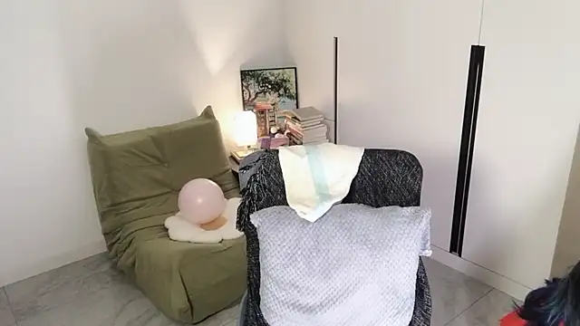 Emmaq996 online show from 25, 9, 2025