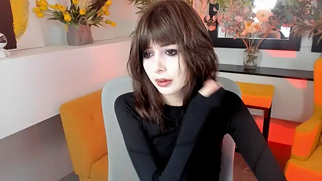 CrystallBloom online show from 20, 10, 2025