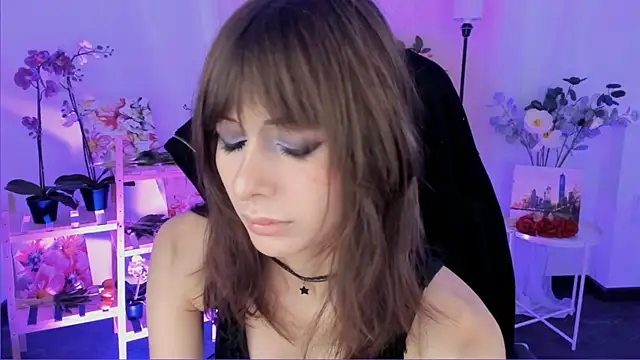 CrystallBloom online show from 16, 12, 2025