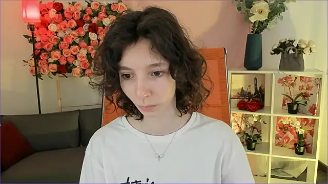 Snapshot of EmmanuellBrown chatting on 15, 2, 2026 EmmanuellBrown online show from 15, 2, 2026