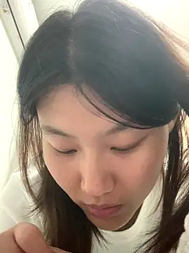 Snapshot of mmm6660 chatting on 13, 10, 2025 mmm6660 online show from 13, 10, 2025