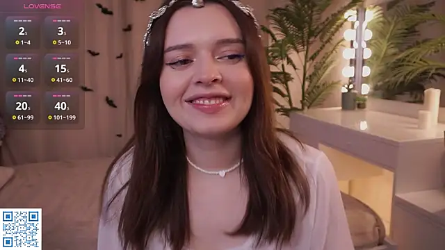 Snapshot of BlissHey chatting on 4, 11, 2025 BlissHey online show from 4, 11, 2025